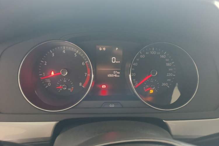 Used Volkswagen Lamando 2017 230TSI DSG Fashion Edition Instrument Cluster