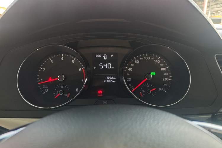 Used Volkswagen Lamando 2017 230TSI DSG Fashion Edition Instrument Cluster