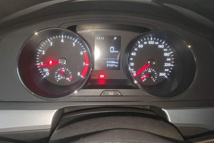 Used Volkswagen Lamando 2017 230TSI DSG Fashion Edition Instrument Cluster