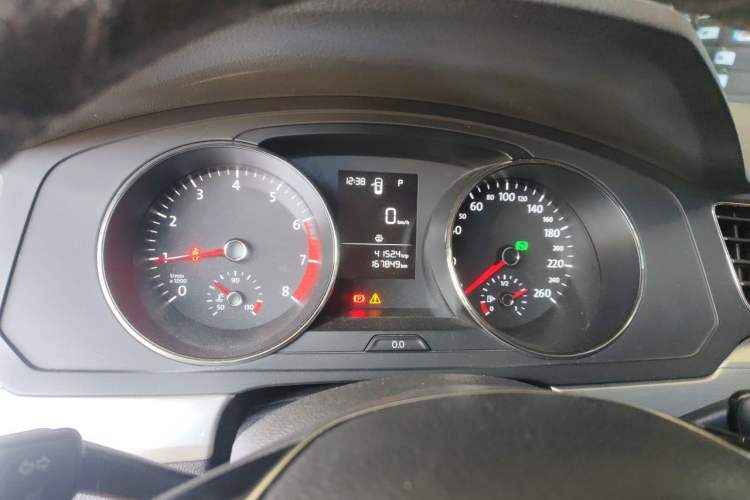 Used Volkswagen Lamando 2017 230TSI DSG Fashion Edition Instrument Cluster