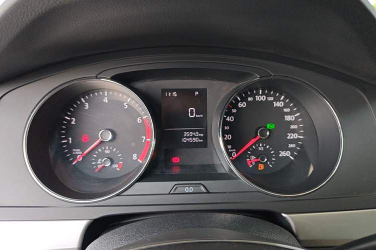 Used Volkswagen Lamando 2017 230TSI DSG Fashion Edition Instrument Cluster