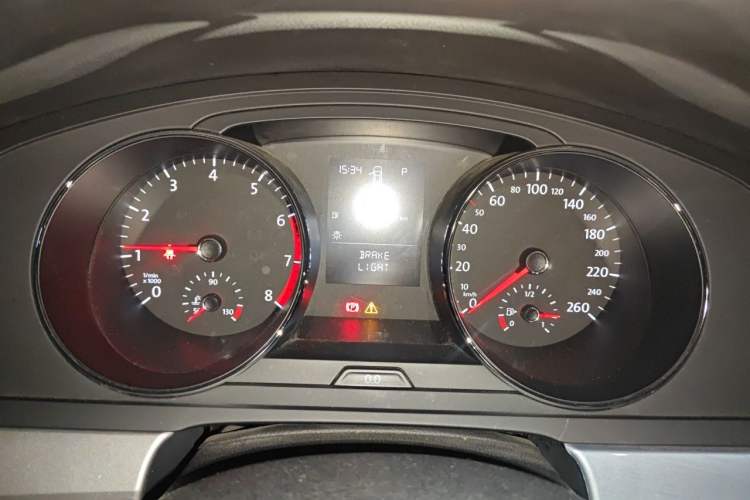 Used Volkswagen Lamando 2017 230TSI DSG Fashion Edition Instrument Cluster
