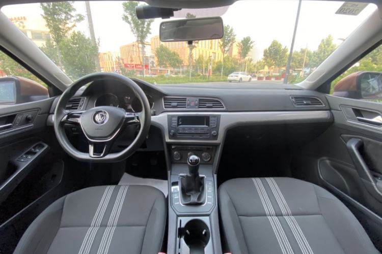 Used Volkswagen Lamando 2017 230TSI Manual Trend Edition Interior 2