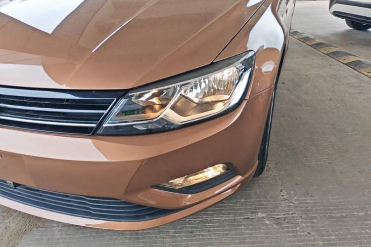 Used Volkswagen Lamando 2017 230TSI DSG Fashion Edition Left Front Headlight