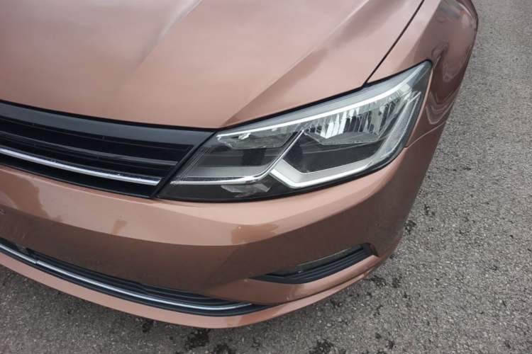 Used Volkswagen Lamando 2017 230TSI DSG Fashion Edition Left Front Headlight