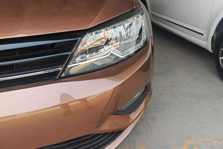 Used Volkswagen Lamando 2017 230TSI DSG Fashion Edition Left Front Headlight