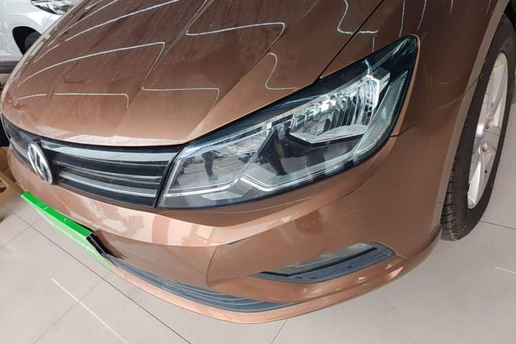 Used Volkswagen Lamando 2017 230TSI Manual Trend Edition Left Front Headlight