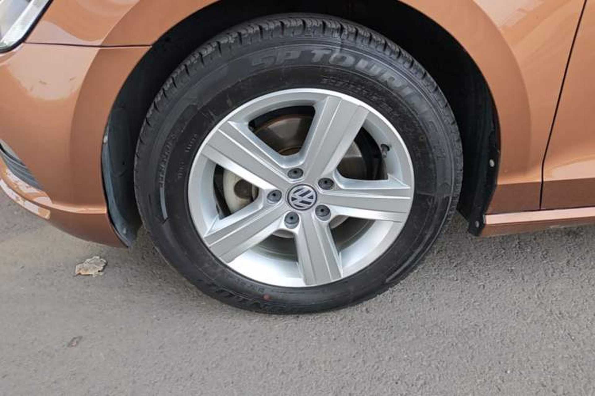 Used Volkswagen Lamando 2017 230TSI DSG Fashion Edition Left Front Wheel Hub