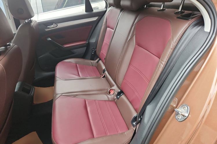 Used Volkswagen Lamando 2017 230TSI DSG Fashion Edition Left Rear Seat