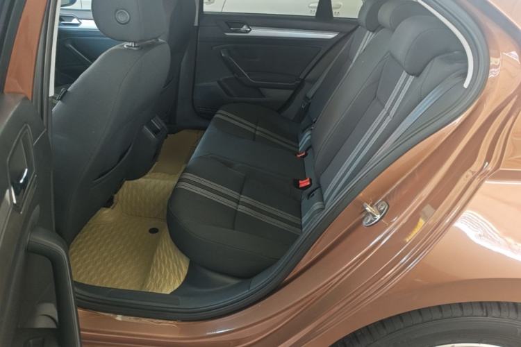 Used Volkswagen Lamando 2017 230TSI DSG Fashion Edition Left Rear Seat