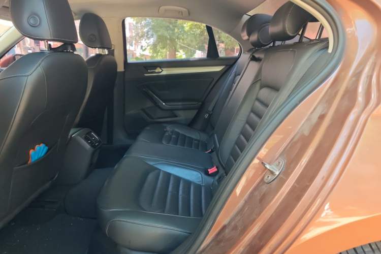 Used Volkswagen Lamando 2017 280TSI DSG Comfort Edition Left Rear Seat