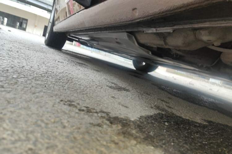 Used Volkswagen Lamando 2017 280TSI DSG Comfort Edition Left Side Sill