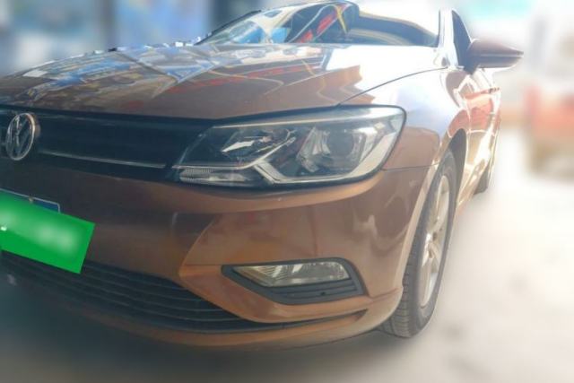 Używany Volkswagen Lamando 2017 230TSI DSG Fashion Edition