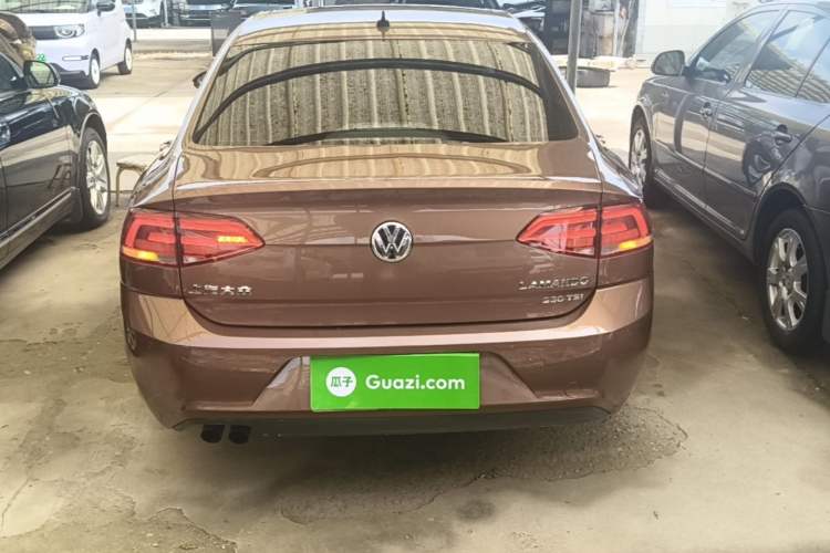 Used Volkswagen Lamando 2017 230TSI DSG Fashion Edition Rear