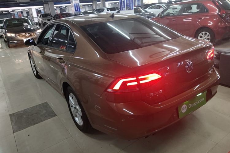 Used Volkswagen Lamando 2017 230TSI DSG Fashion Edition Rear Left 45 Deg