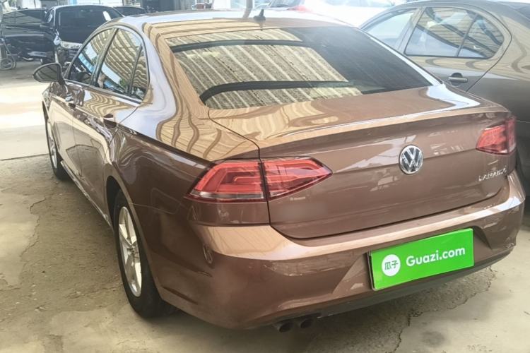 Used Volkswagen Lamando 2017 230TSI DSG Fashion Edition Rear Left 45 Deg
