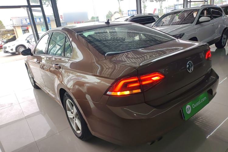 Used Volkswagen Lamando 2017 230TSI Manual Trend Edition Rear Left 45 Deg