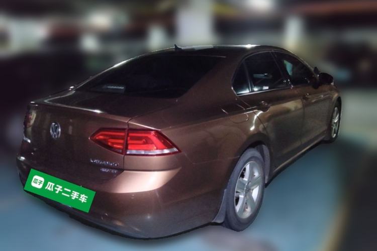 Used Volkswagen Lamando 2017 230TSI DSG Fashion Edition Rear Right 45 Deg