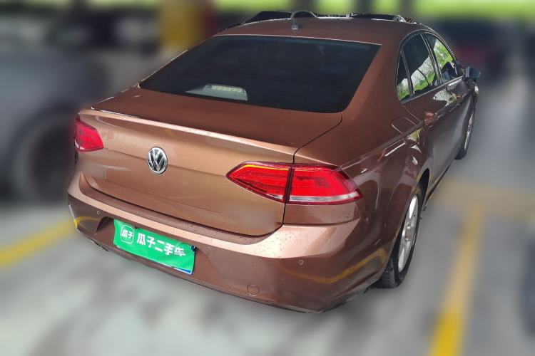 Used Volkswagen Lamando 2017 230TSI DSG Fashion Edition Rear Right 45 Deg
