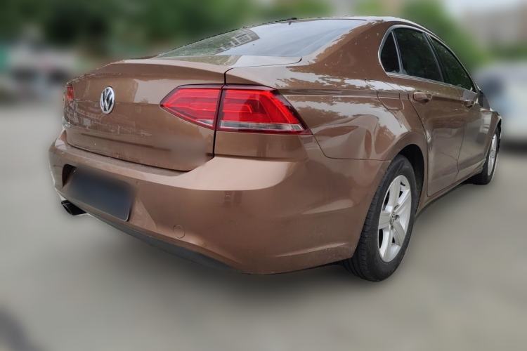 Used Volkswagen Lamando 2017 230TSI DSG Fashion Edition Rear Right 45 Deg