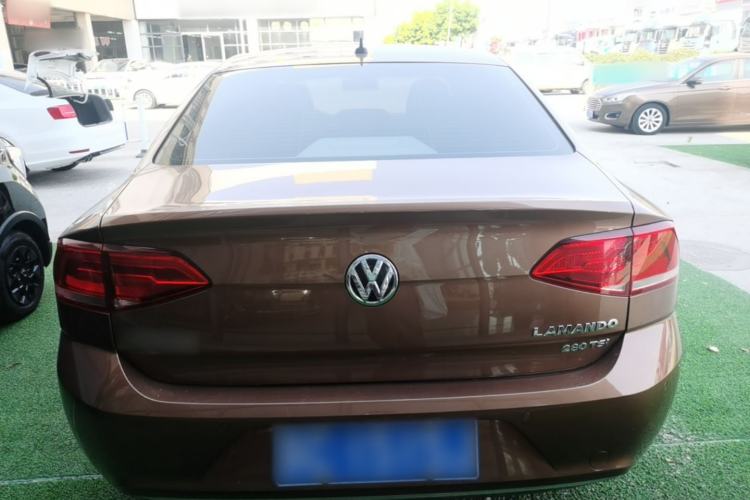 Used Volkswagen Lamando 2017 280TSI DSG Comfort Edition Rear