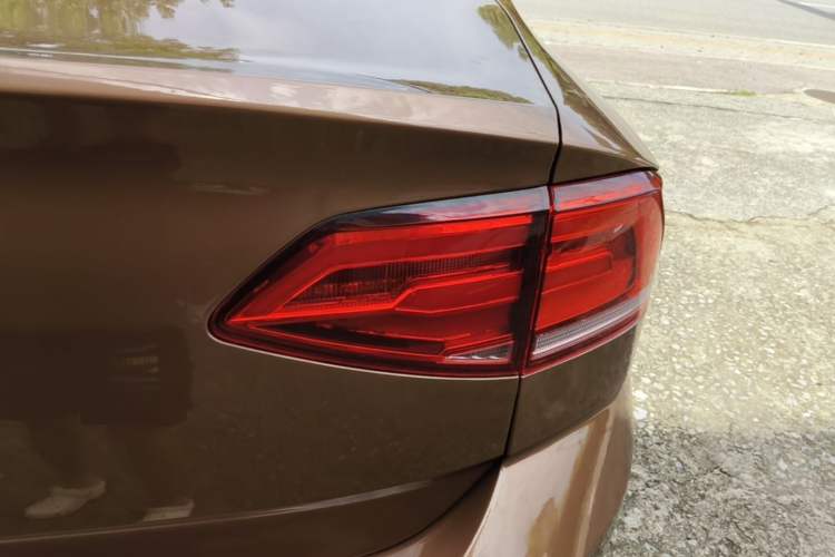 Used Volkswagen Lamando 2017 230TSI DSG Fashion Edition Right Rear Taillight