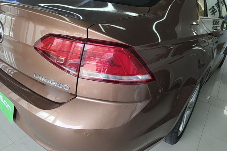 Used Volkswagen Lamando 2017 280TSI DSG Comfort Edition Right Rear Taillight
