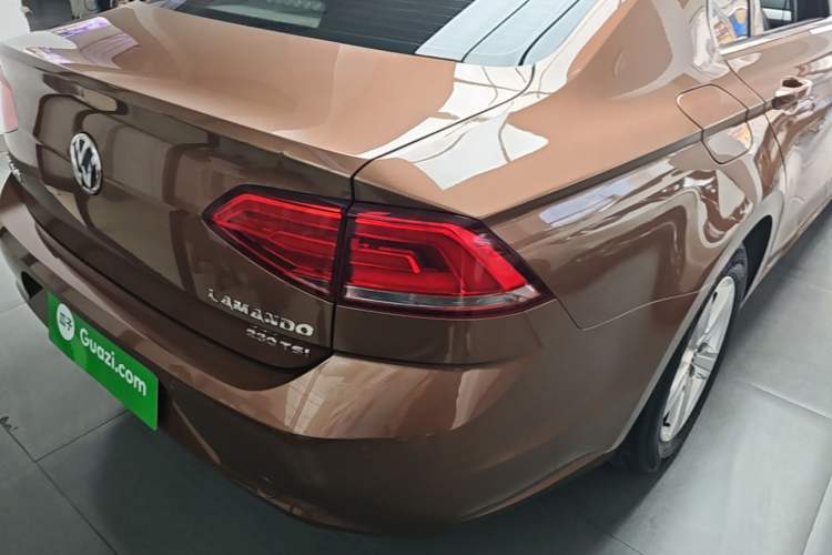 Used Volkswagen Lamando 2017 230TSI DSG Fashion Edition Right Rear Taillight