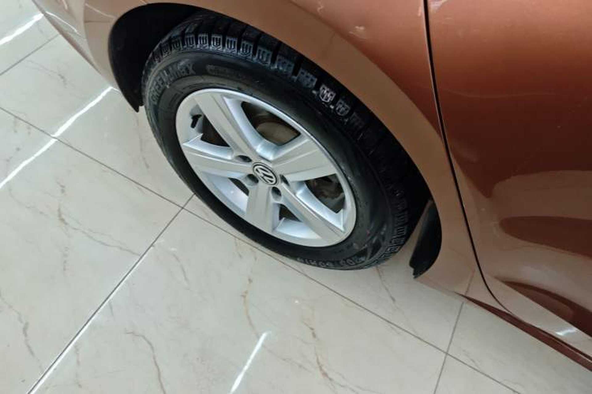 Used Volkswagen Lamando 2017 230TSI DSG Fashion Edition Right Rear Wheel Hub