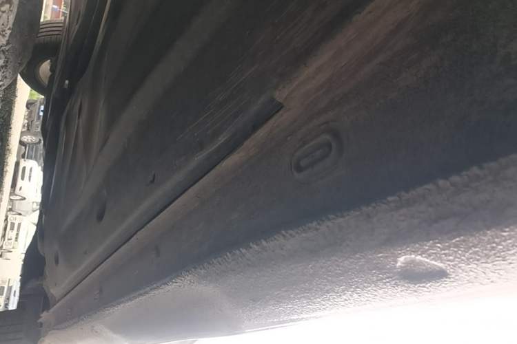 Used Volkswagen Lamando 2017 230TSI Manual Trend Edition Right Side Sill