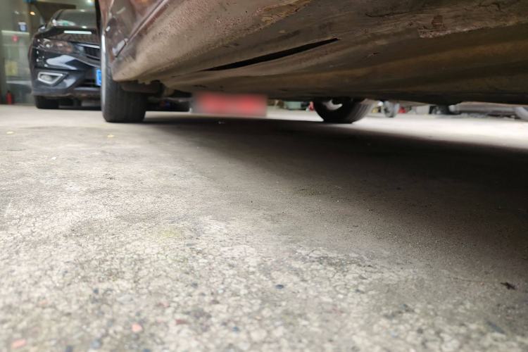 Used Volkswagen Lamando 2017 230TSI DSG Fashion Edition Right Side Sill