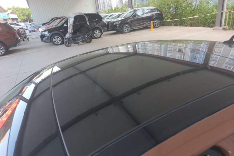 Used Volkswagen Lamando 2017 230TSI DSG Fashion Edition Roof