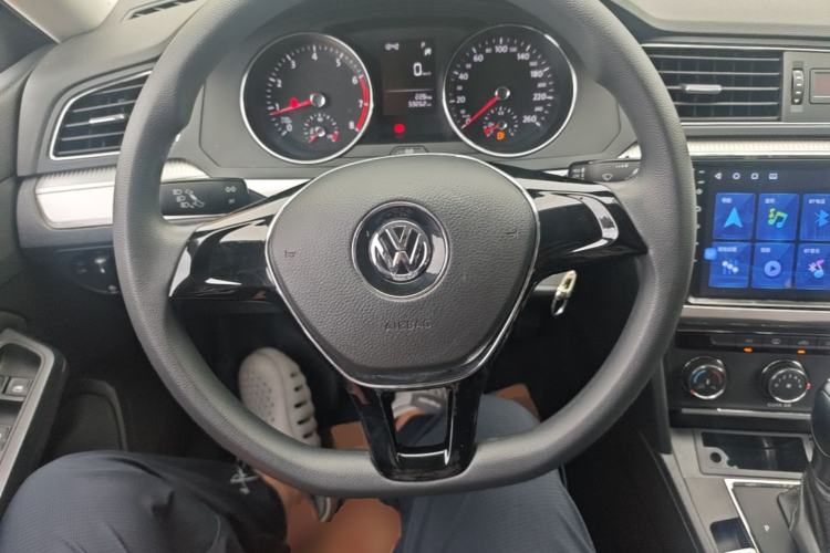 Used Volkswagen Lamando 2017 230TSI DSG Fashion Edition Steering Wheel