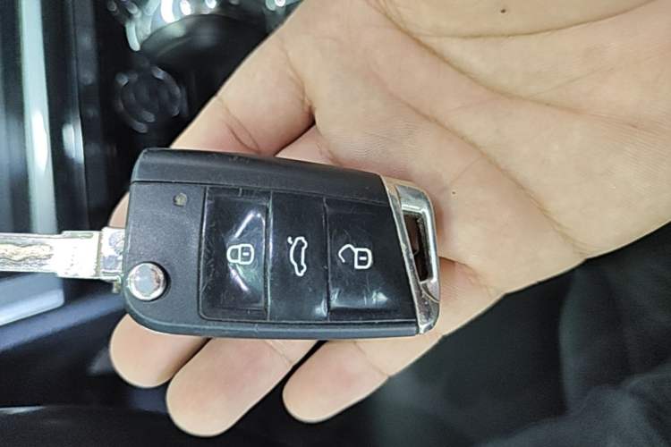 Used Volkswagen Lamando 2017 280TSI DSG Comfort Edition Vehicle Key