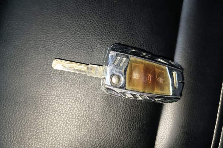 Used Volkswagen Lamando 2017 230TSI DSG Fashion Edition Vehicle Key