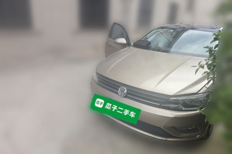 Used Volkswagen Lamando 2017 230TSI DSG Fashion Edition Guazi used car, China used car export, Used car for sale, Used  cars, Cheapest cars for sale