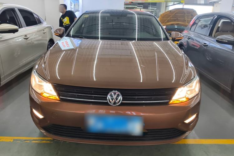 Used Volkswagen Lamando 2017 230TSI DSG Fashion Edition Front