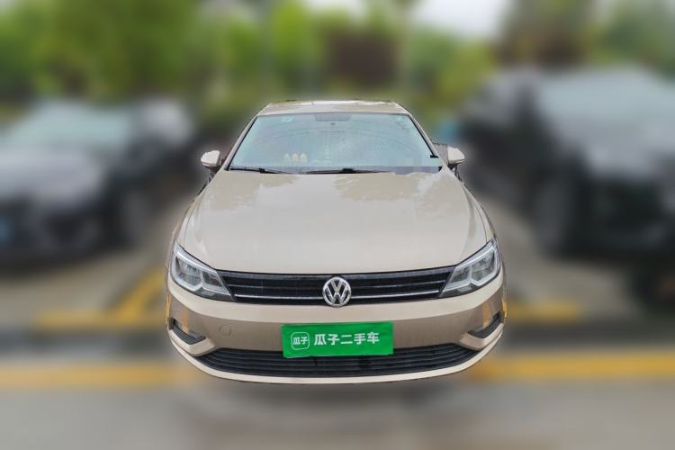 Used Volkswagen Lamando 2017 230TSI DSG Fashion Edition Front