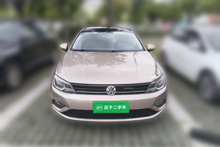 Used Volkswagen Lamando 2017 230TSI DSG Fashion Edition Front