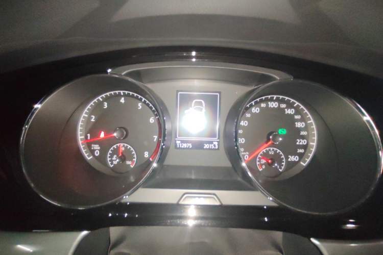 Used Volkswagen Lamando 2017 280TSI DSG Comfort Edition Instrument Cluster