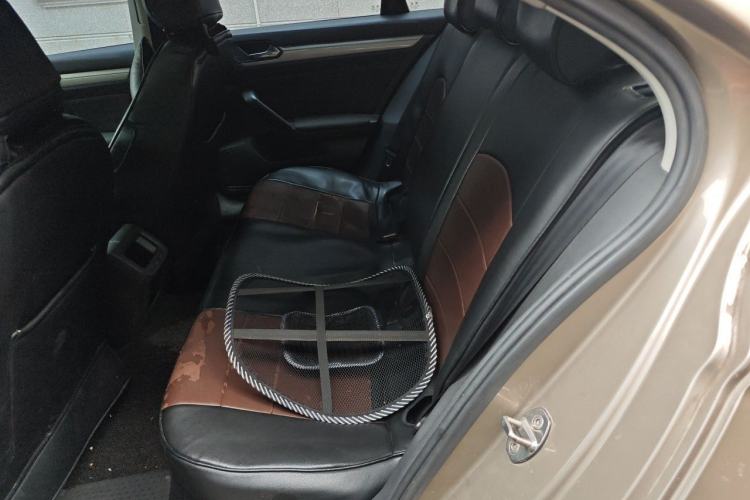 Used Volkswagen Lamando 2017 230TSI DSG Fashion Edition Left Rear Seat