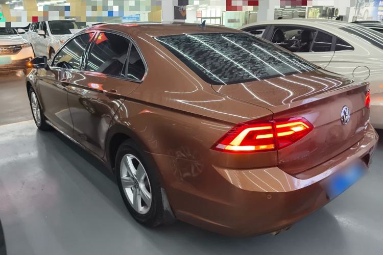 Used Volkswagen Lamando 2017 230TSI DSG Fashion Edition Left Side
