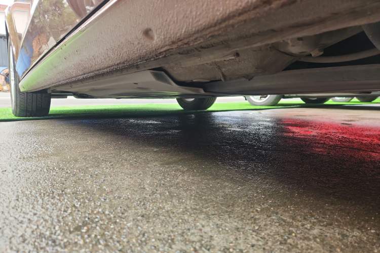 Used Volkswagen Lamando 2017 230TSI DSG Fashion Edition Left Side Sill