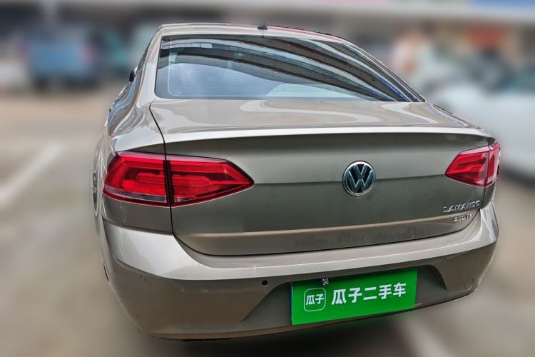 Used Volkswagen Lamando 2017 230TSI DSG Fashion Edition Rear