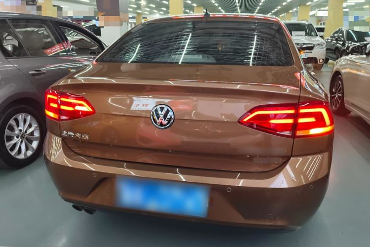 Used Volkswagen Lamando 2017 230TSI DSG Fashion Edition Rear