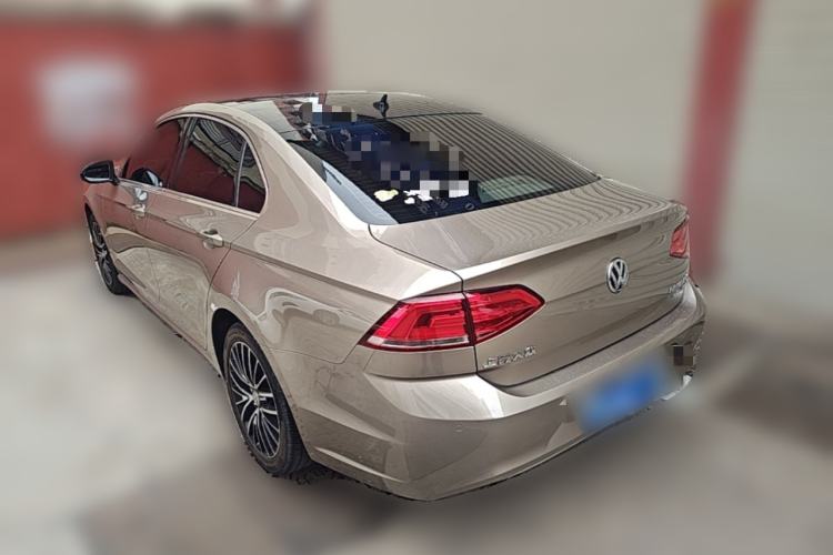 Used Volkswagen Lamando 2017 280TSI DSG Luxury Edition Rear Left 45 Deg