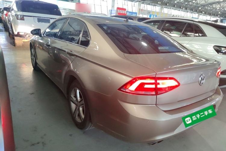 Used Volkswagen Lamando 2017 230TSI DSG Fashion Edition Rear Left 45 Deg