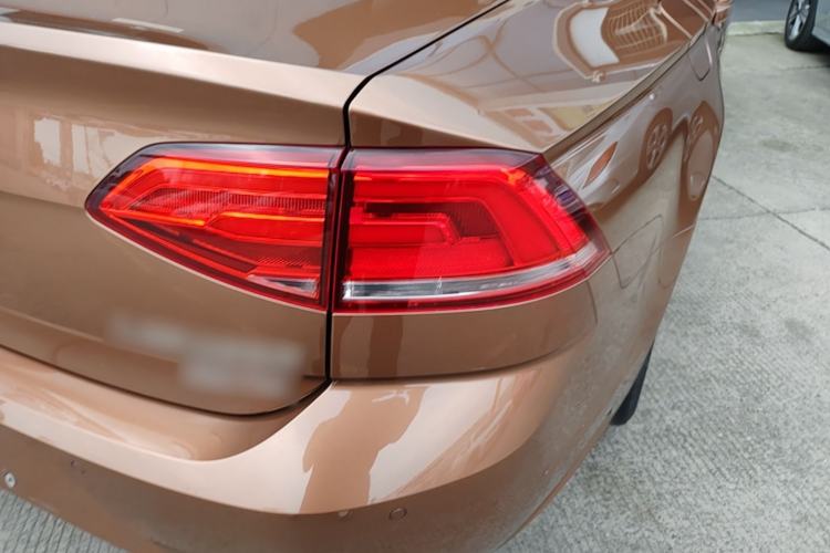 Used Volkswagen Lamando 2017 280TSI DSG Comfort Edition Right Rear Taillight