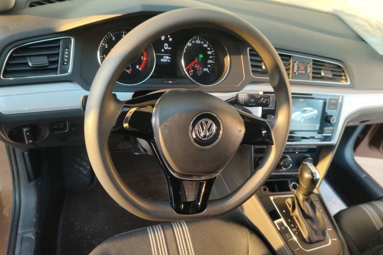 Used Volkswagen Lamando 2017 230TSI DSG Fashion Edition Steering Wheel