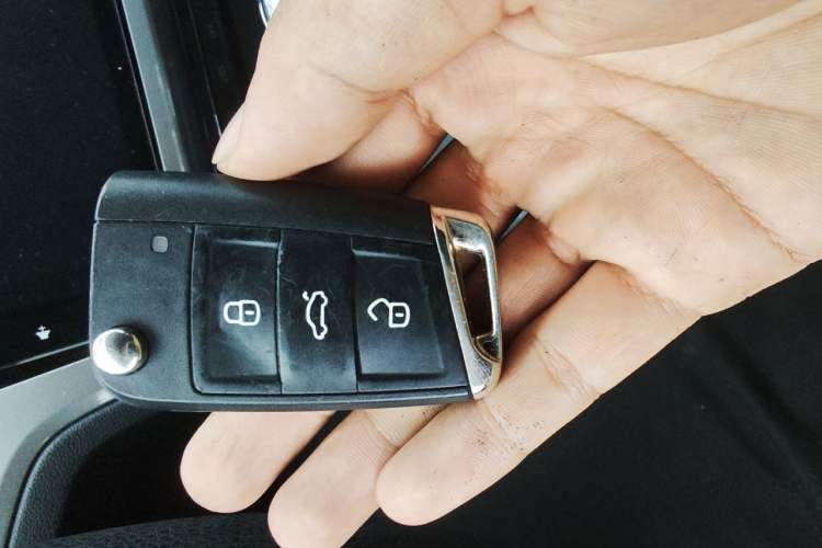 Used Volkswagen Lamando 2017 230TSI DSG Fashion Edition Vehicle Key